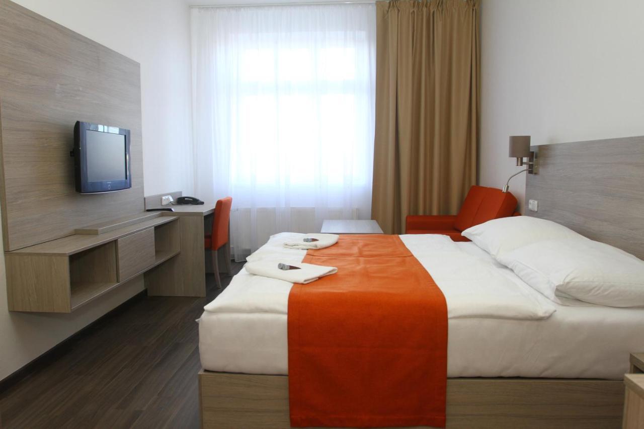 Hotel Palac Elektra Ostrava Exterior foto